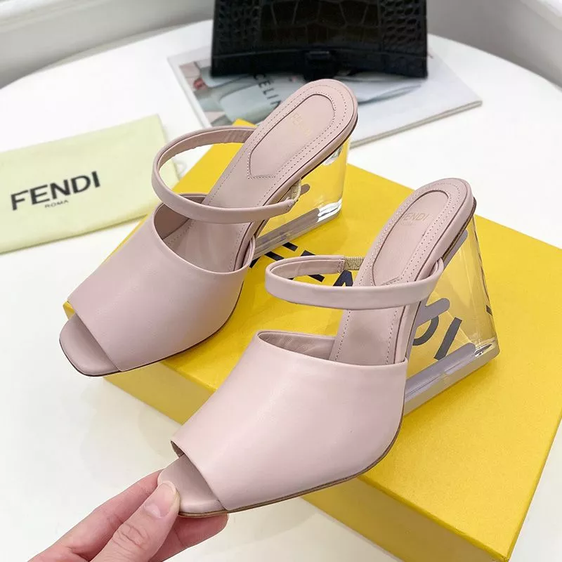 HOT Fendi First Sandals Women Calf Leather Pink 0118