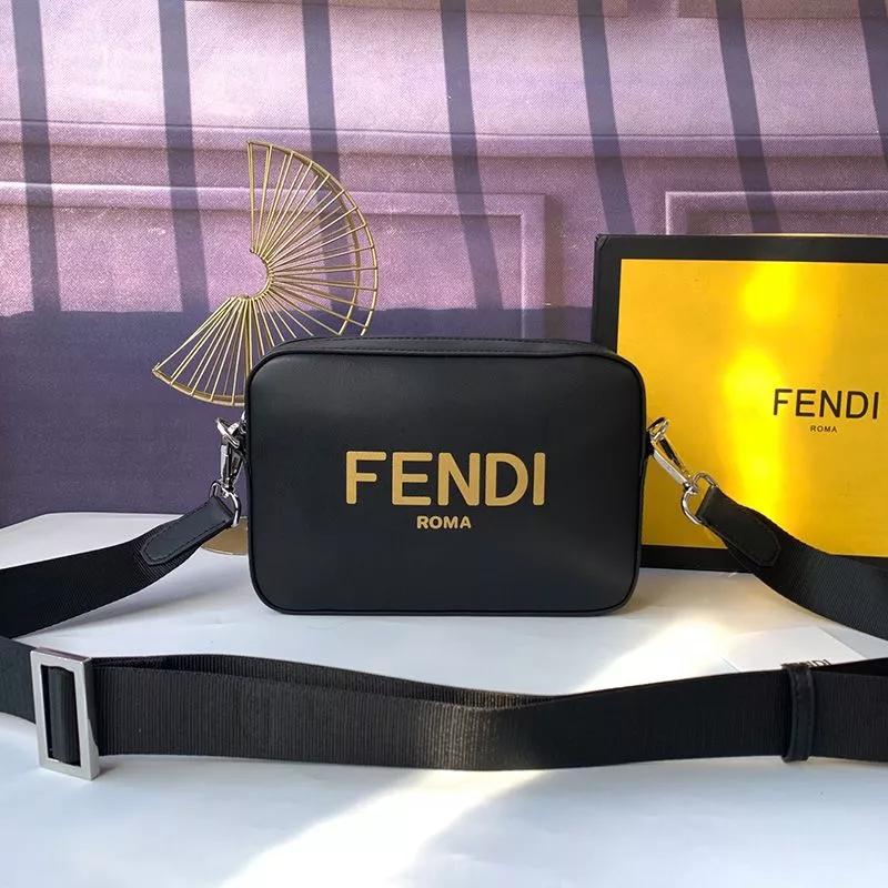 HOT Fendi Compact Camera Case In ROMA Logo Calf Leather Black 0115