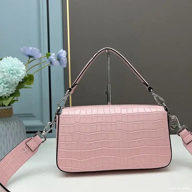 Affordable HOT Medium Leather Crocodile Pink Bag Re-Edition In Baguette Fendi 0306