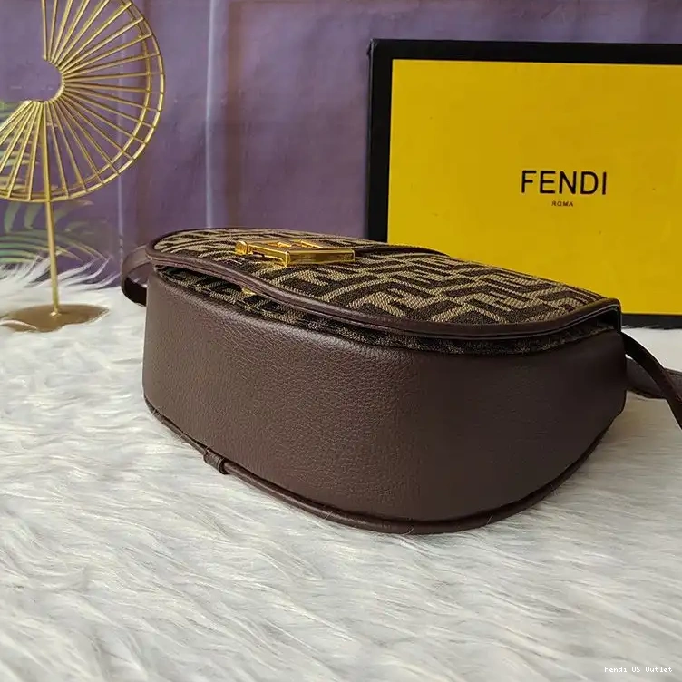 Vintage HOT Fendi Medium In Fabric C'mon Motif FF Brown Bag 0315