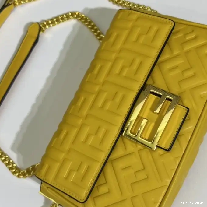 Vintage HOT Leather Nappa FF Motif Midi Fendi Bag Chain In Baguette Yellow 0303