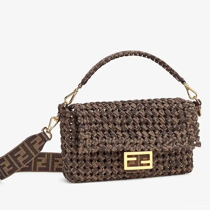 Affordable HOT Bag Baguette In Medium Interlace Fabric Fendi Coffee 0321
