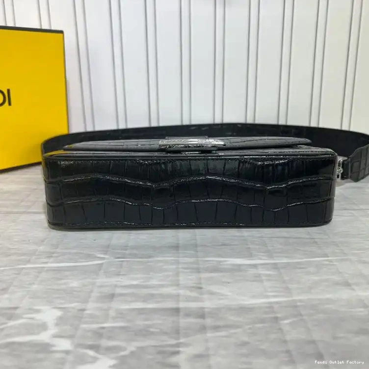 Cheap HOT Medium Crocodile Bag Baguette Tiffany Black Fendi In Leather 0320