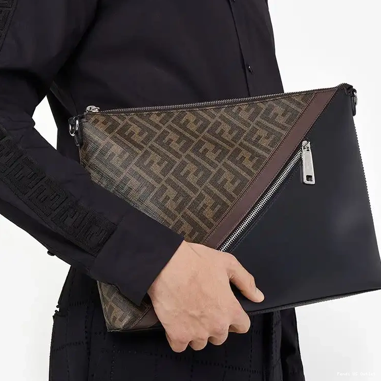 Vintage HOT Bag In Messenger Fendi Brown FF Slim Motif Fabric 0321